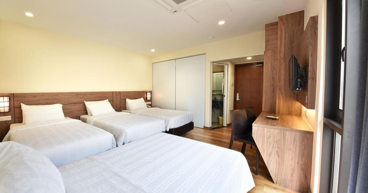 Yangtze Hotel 长江酒店 Джохор-Бару Экстерьер фото